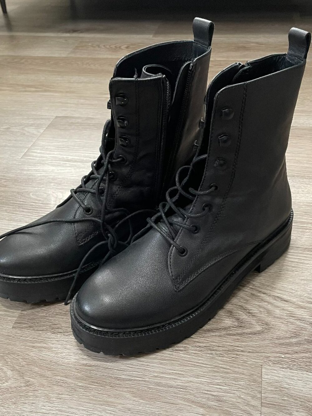 A & F Women's Combat Boots 8.5